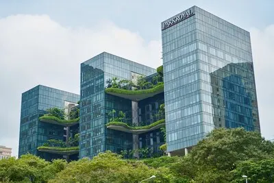 plant green city amazing skyscraper